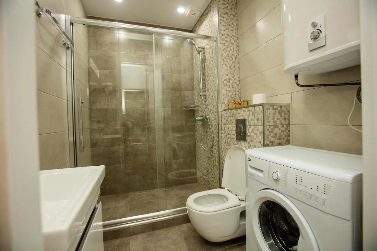 Отель Holiday Lux Tower Батуми