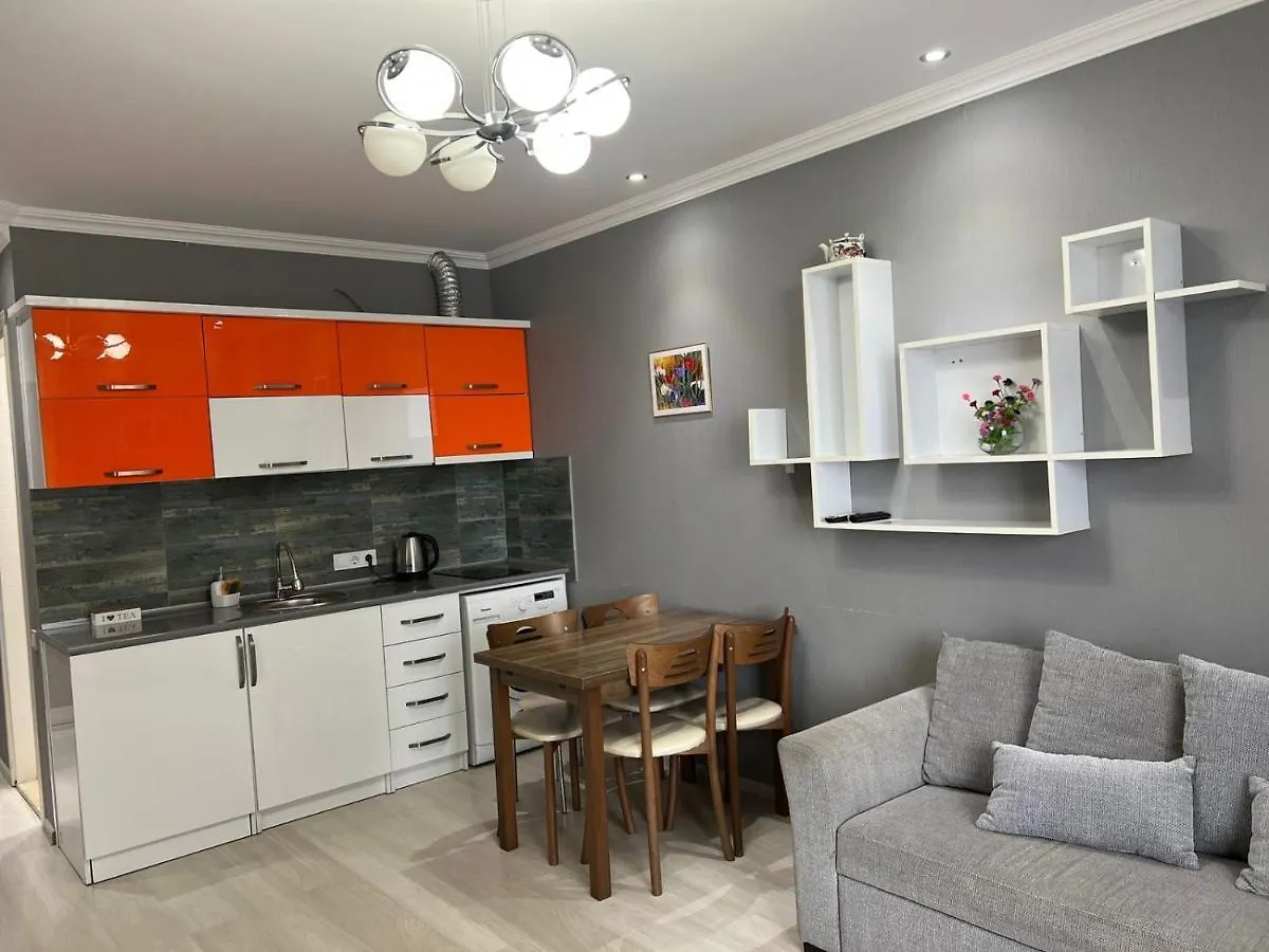 Отель Holiday Lux Tower Батуми
