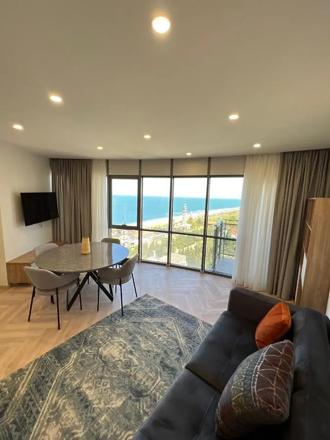 Отель Holiday Lux Tower Батуми 4*,