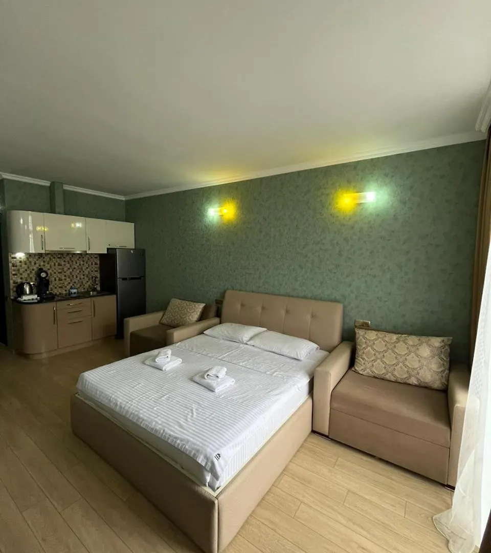 Отель Holiday Lux Tower Батуми Грузия